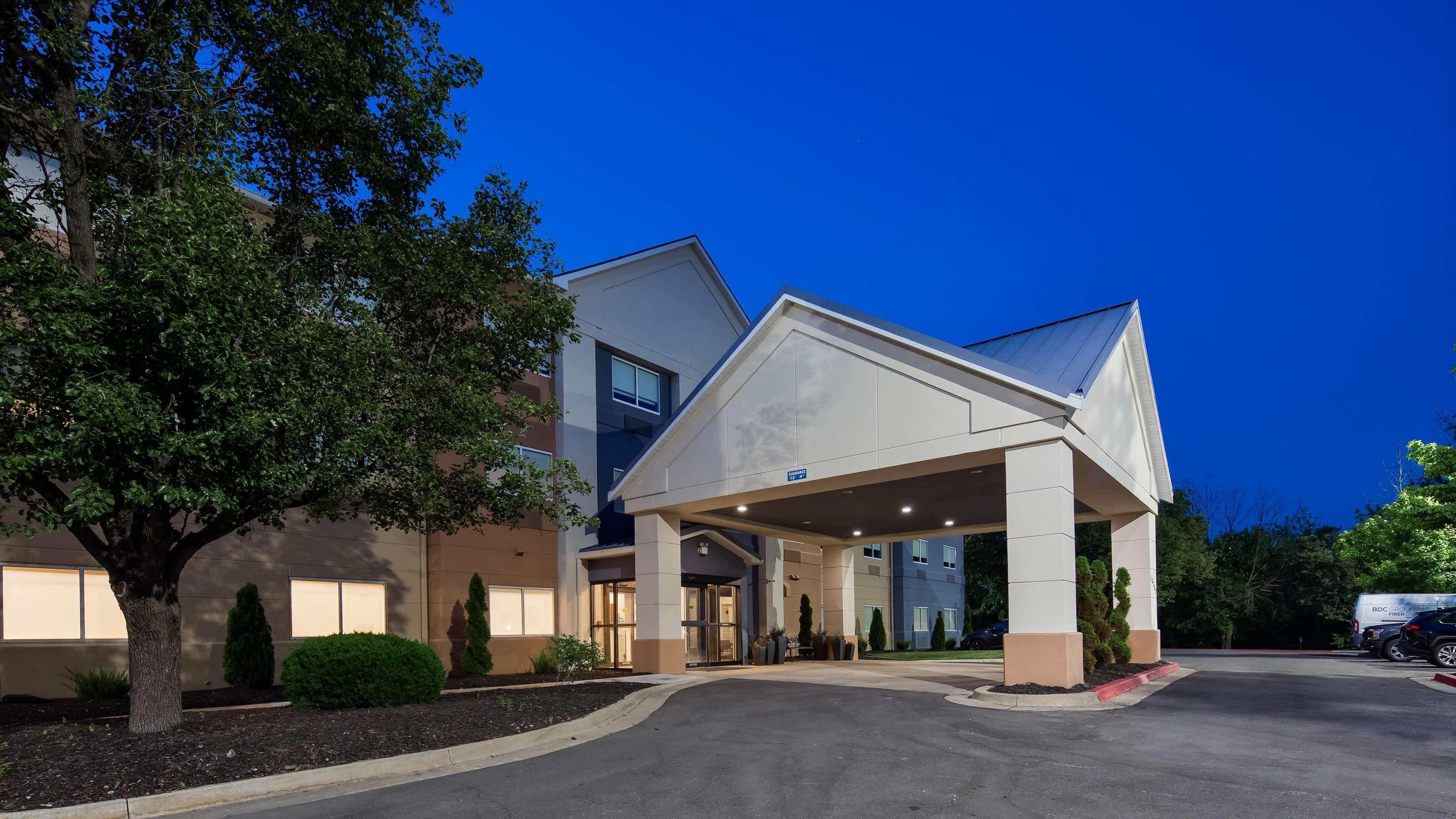 Best Western Independence Kansas City المظهر الخارجي الصورة